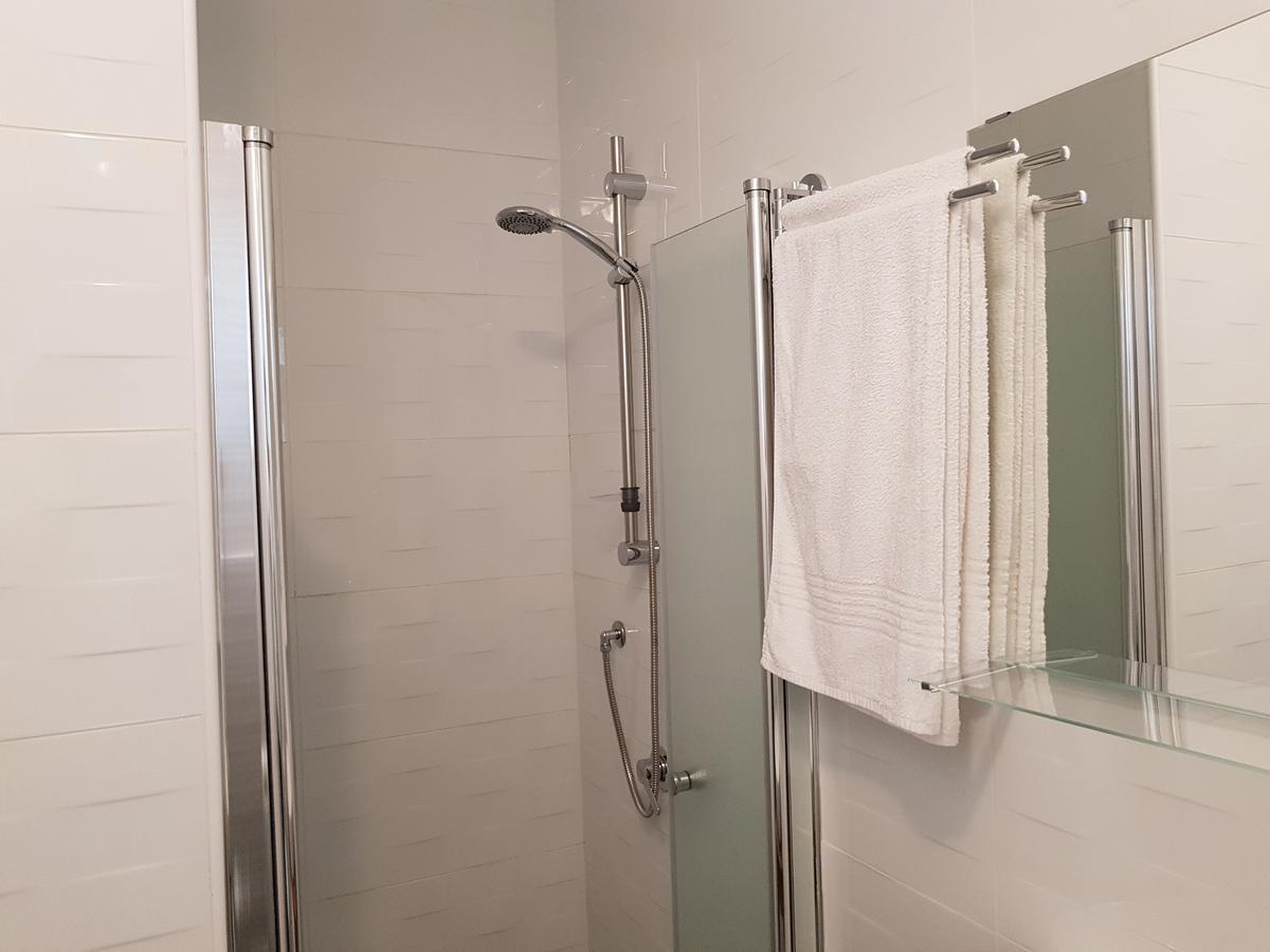 Airport Guest House - One-Way Free Shuttle Or Yehuda Номер фото