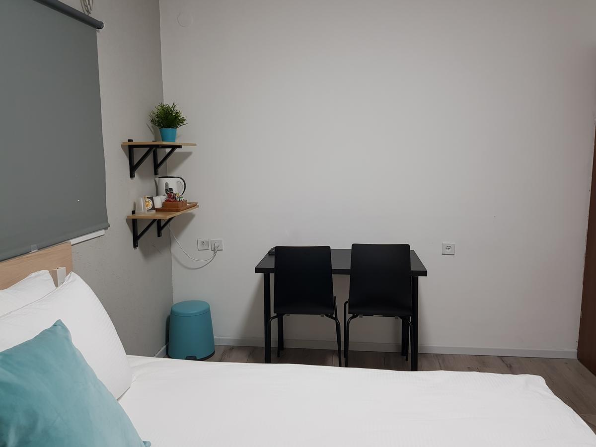 Airport Guest House - One-Way Free Shuttle Or Yehuda Екстер'єр фото